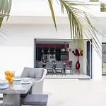 L'oustaloun By Interhome Saint Aygulf