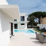 L'oustaloun By Interhome