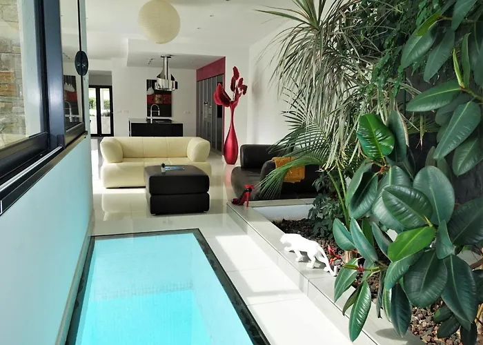 L'oustaloun By Interhome 펜션 *