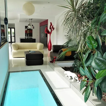 L'oustaloun By Interhome Tatil Evi *