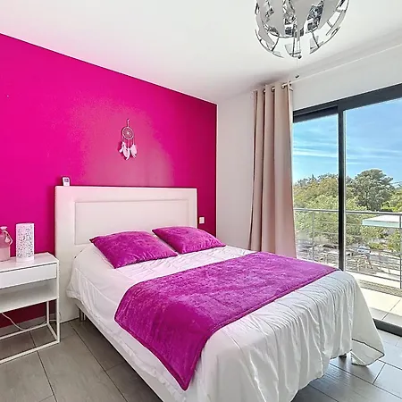 Tatil Evi L'oustaloun By Interhome