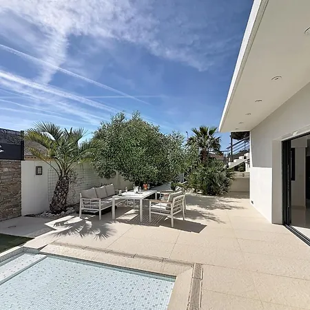 L'oustaloun By Interhome Saint Aygulf